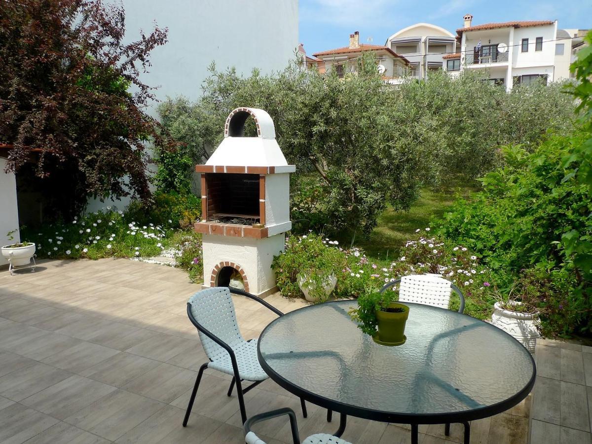Апартаменты Christina'S Sea House Никити Экстерьер фото